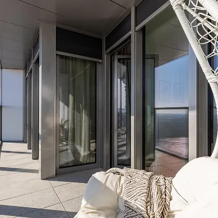 Eurovea Tower Retreat With Parking Братислава