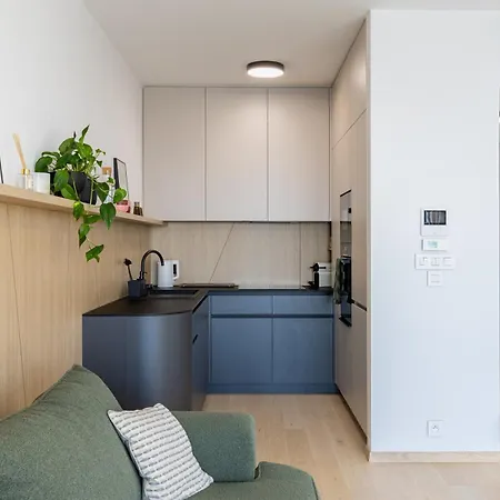 Апартаменты Eurovea Tower Retreat With Parking Братислава